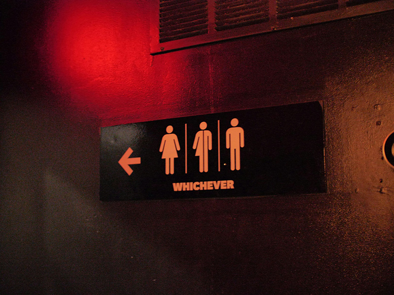 Schild: Whichever