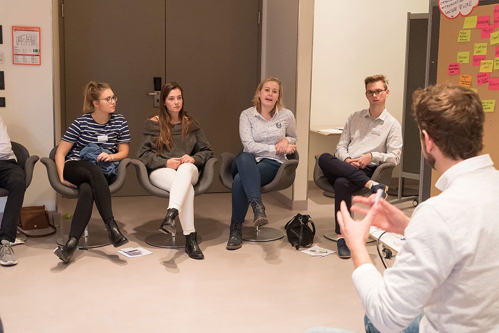 Teach-the-Teacher-Workshop-Berlin-Nov2018-GBP_3238